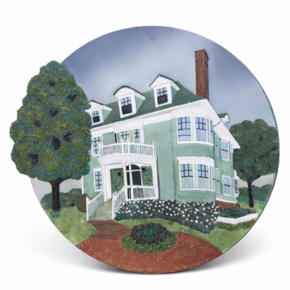 Elegant Green and White Victorian House Wall Art Plate